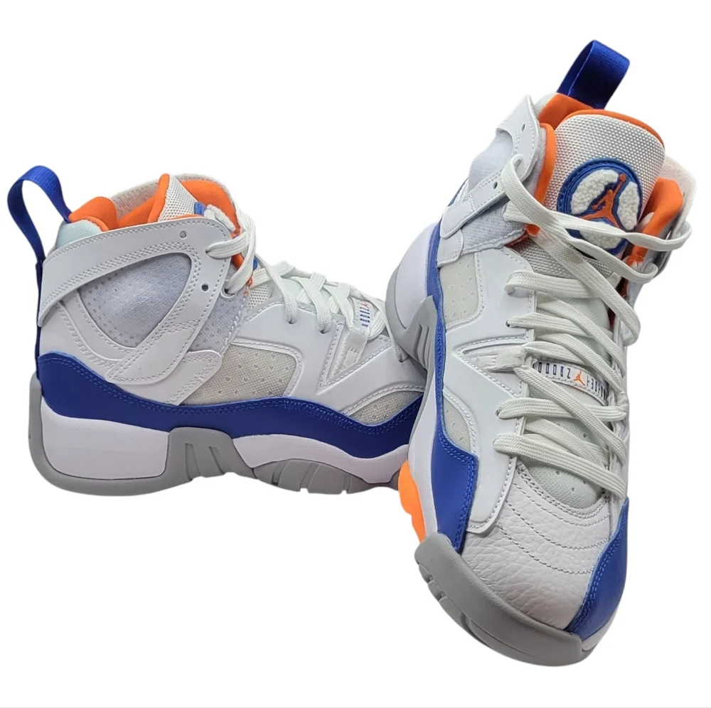 NEW Nike Jordan Jumpman Two Trey‎